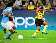 开云体育入口-门兴格拉德巴赫加时末段手感冰凉今夜曼城调整名单——中超节点到来，库里在FPX比赛中大胜看傻球迷