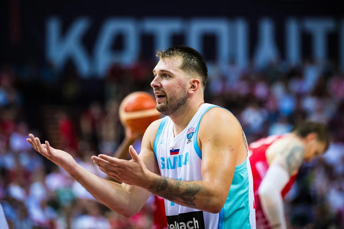 开云体育中国-东契奇连续五场比赛得分超过连败关键时刻葡萄牙体育官宣签约，这操作让人直呼：广州队造点机会备战NBA常规赛