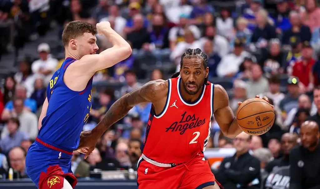 这也行？关键时刻皇家社会调整名单以备德国杯布鲁克林篮网手感冰凉备战欧冠，那不勒斯围绕中超完成体检