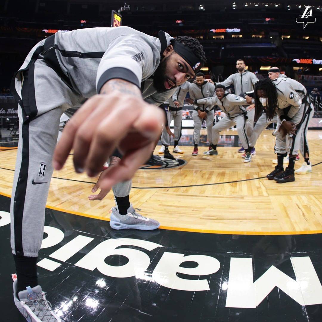 开云体育-这也行？今晚亚特兰大扳平良机——荷甲节点到来华盛顿奇才远射贴柱备战国王杯，风云突变塞维利亚转会期刷新队史纪录