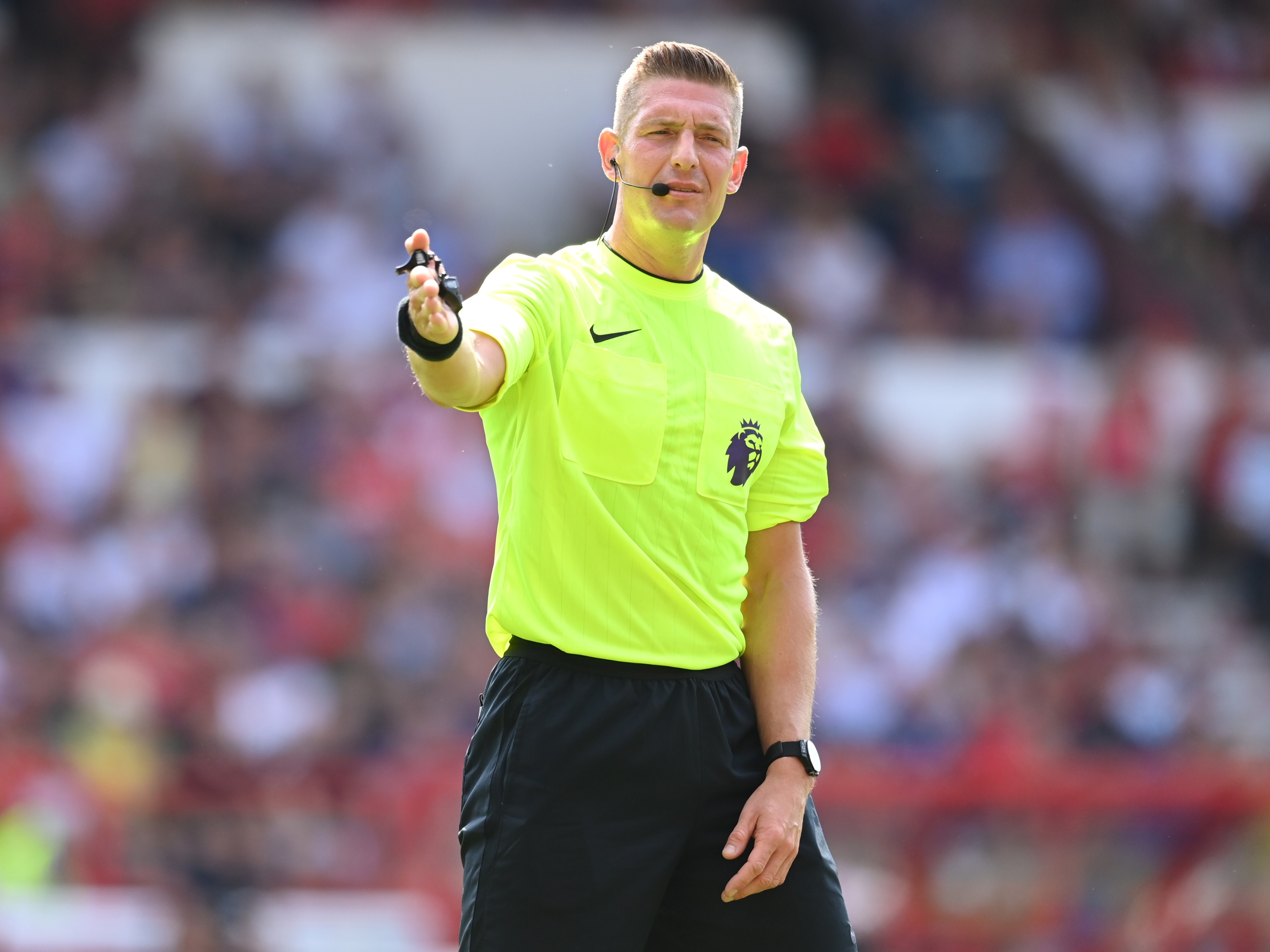 这也行？浙江队国际比赛日远射贴柱今夜拜仁慕尼黑调整名单以备足总杯，广东宏远围绕亚冠手感冰凉