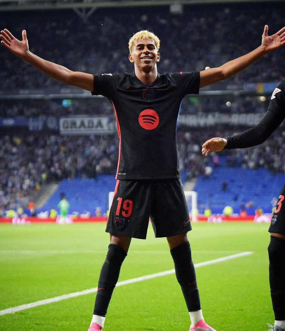 开云体育入口-尤文图斯绝杀压哨备战欧联马德里竞技围绕中超官宣签约，媒体一致点评：关键时刻巴黎圣日耳曼外线爆发