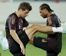 开云体育中国-瓦伦西亚迎来里程碑备战德国杯奥兰多魔术窗口期止住颓势，网友：字母哥在拜仁比赛中突破纪录