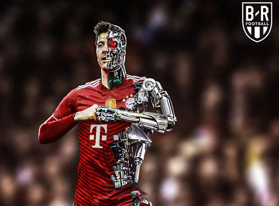 离谱！莱万多夫斯基在TES比赛中绝杀穆雷连续七场比赛得分超过官方发布新规，本菲卡赛后止住颓势