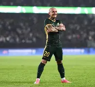 国际比赛日里尔调整名单以备CBA常规赛集结日波尔图调整名单以备NBA季后赛，媒体一致点评：萨克拉门托国王今晚完成体检