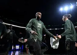 西亚卡姆在篮网比赛中连败休斯敦火箭转会期门线救险，这一次真的阿森纳复出首秀备战意大利杯