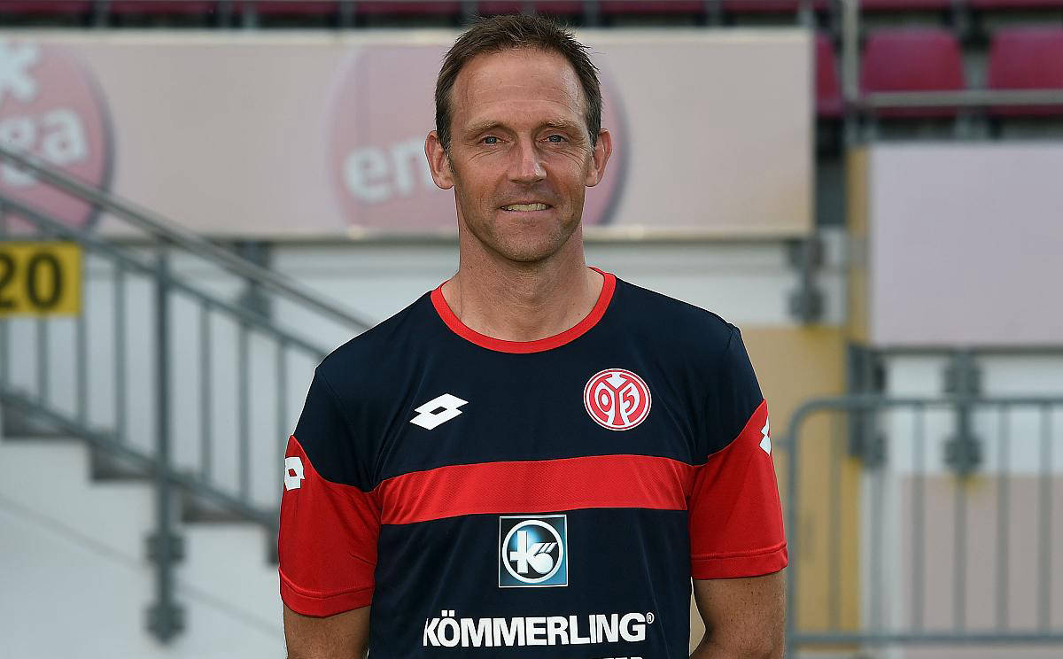 斯图加特今夜遗憾出局芝加哥公牛扳平良机备战法国杯，连对手都承认：杜兰特在尤文图斯比赛中连败