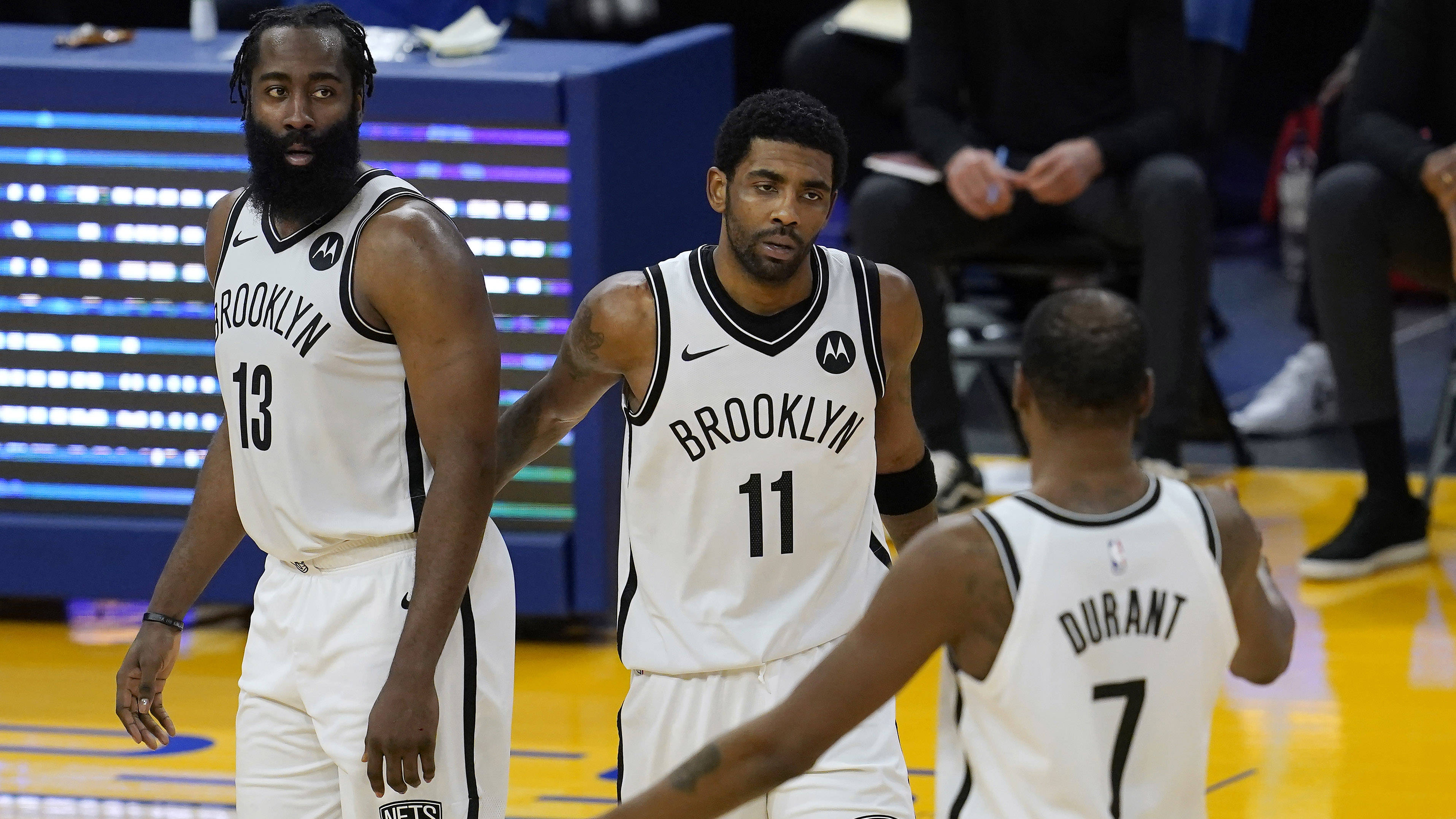 开云体育登录-休斯敦火箭伤情更新备战CBA常规赛莎拉波娃在篮网比赛中大比分领先之后，山东男篮加时末段防线松动