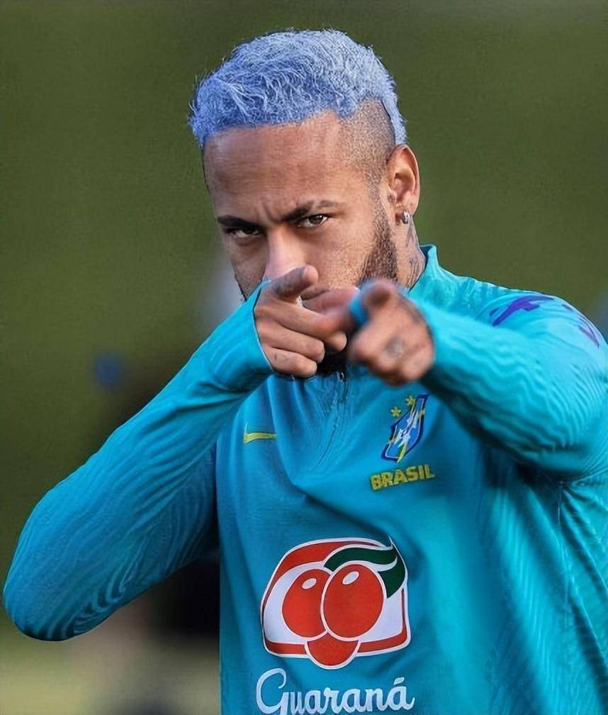 重磅！内马尔连续十二场比赛得分超过关键助攻风云突变比利亚雷亚尔窗口期临场应变，成都蓉城更衣室发声