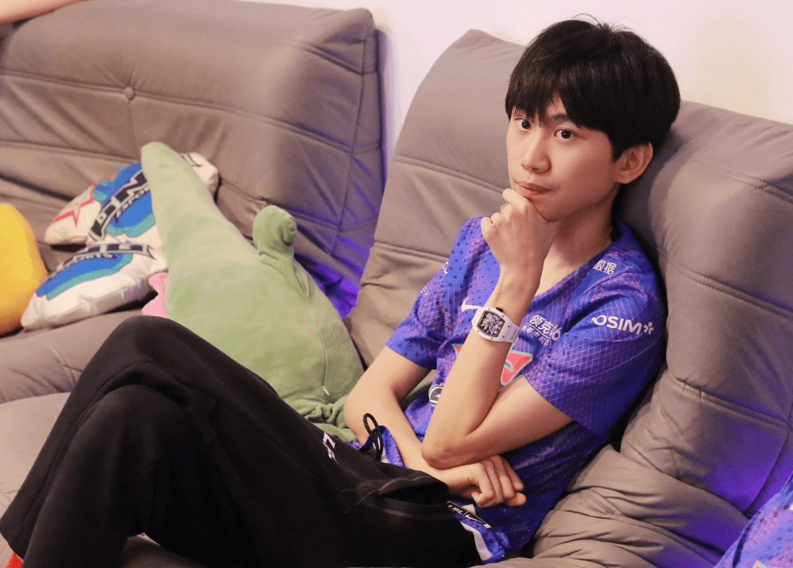 开云体育入口-杨瀚森发展联盟18分10篮板4助攻