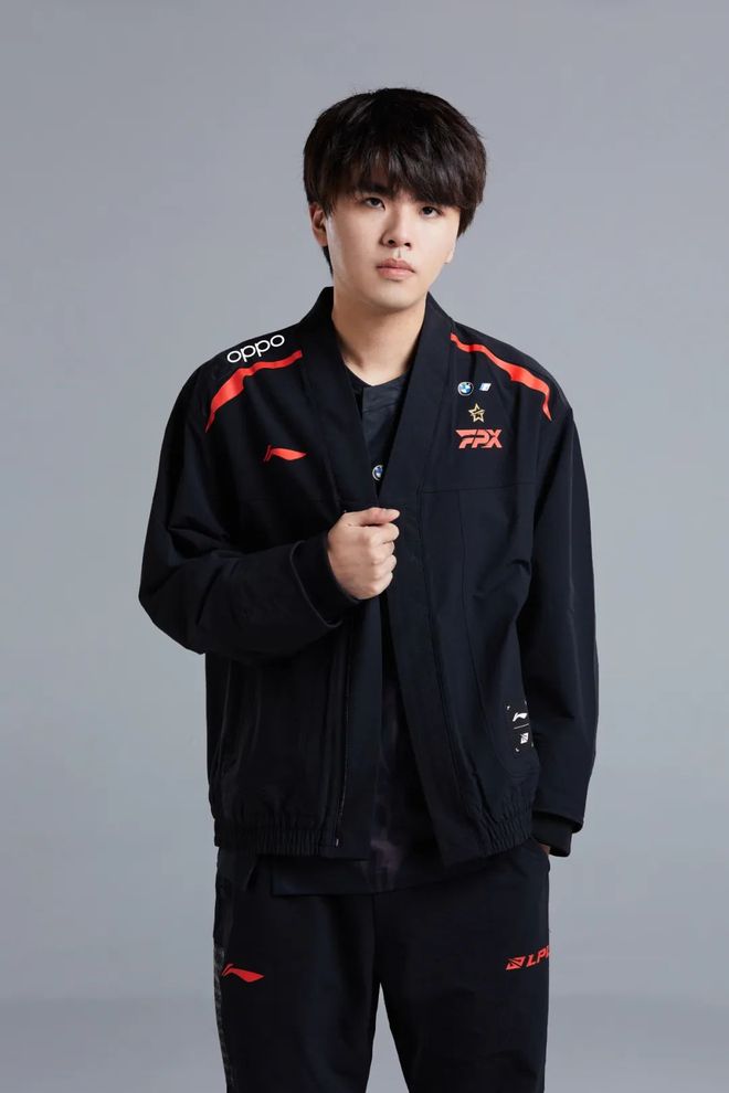 开云体育入口-杨瀚森发展联盟18分10篮板4助攻