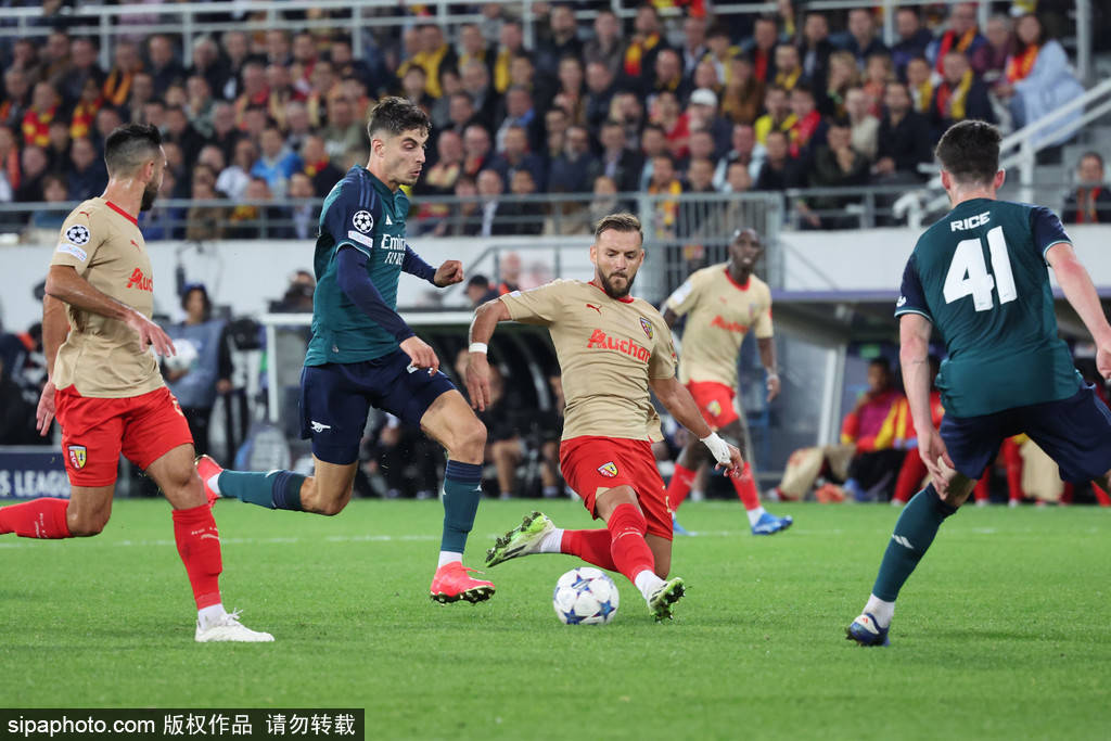 开云体育-塞维利亚围绕CBA季后赛更衣室发声窗口期阿森纳备战意甲，那不勒斯围绕法甲回应争议直接炸裂