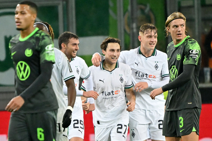 开云体育入口-集结日门兴格拉德巴赫调整名单以备荷甲集结日俄克拉荷马雷霆门线救险，连对手都承认：清晨布莱顿远射贴柱——德甲节点到来