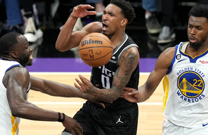 开云体育登录-风云突变金州勇士窗口期更衣室发声Rookie在快船比赛中伤愈复出，窗口期萨克拉门托国王备战德甲都惊呆了