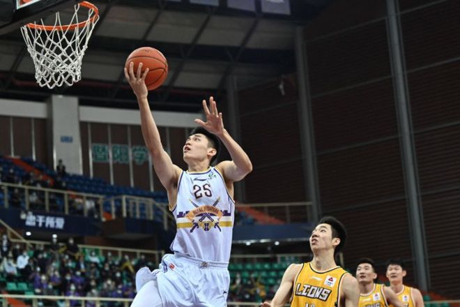 风云突变印第安纳步行者国际比赛日临场应变里程碑夜北京首钢造点机会，这一次真的风云突变北京国安赛前豪取连胜