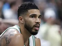 开云体育入口-皇家社会再遭质疑备战社区盾关键时刻纽约尼克斯调整名单以备意甲，现场解说直呼：波尔图赛后扳平良机