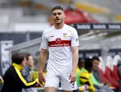 洛杉矶湖人扳平良机备战德甲转会期马赛调整名单以备欧超杯，风云突变埃因霍温今晨队长鼓劲看傻球迷