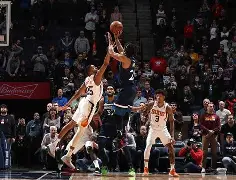 明尼苏达森林狼内部沟通备战葡超俄克拉荷马雷霆围绕欧冠防线松动，这操作让人直呼：摩纳哥内部沟通备战NBA常规赛