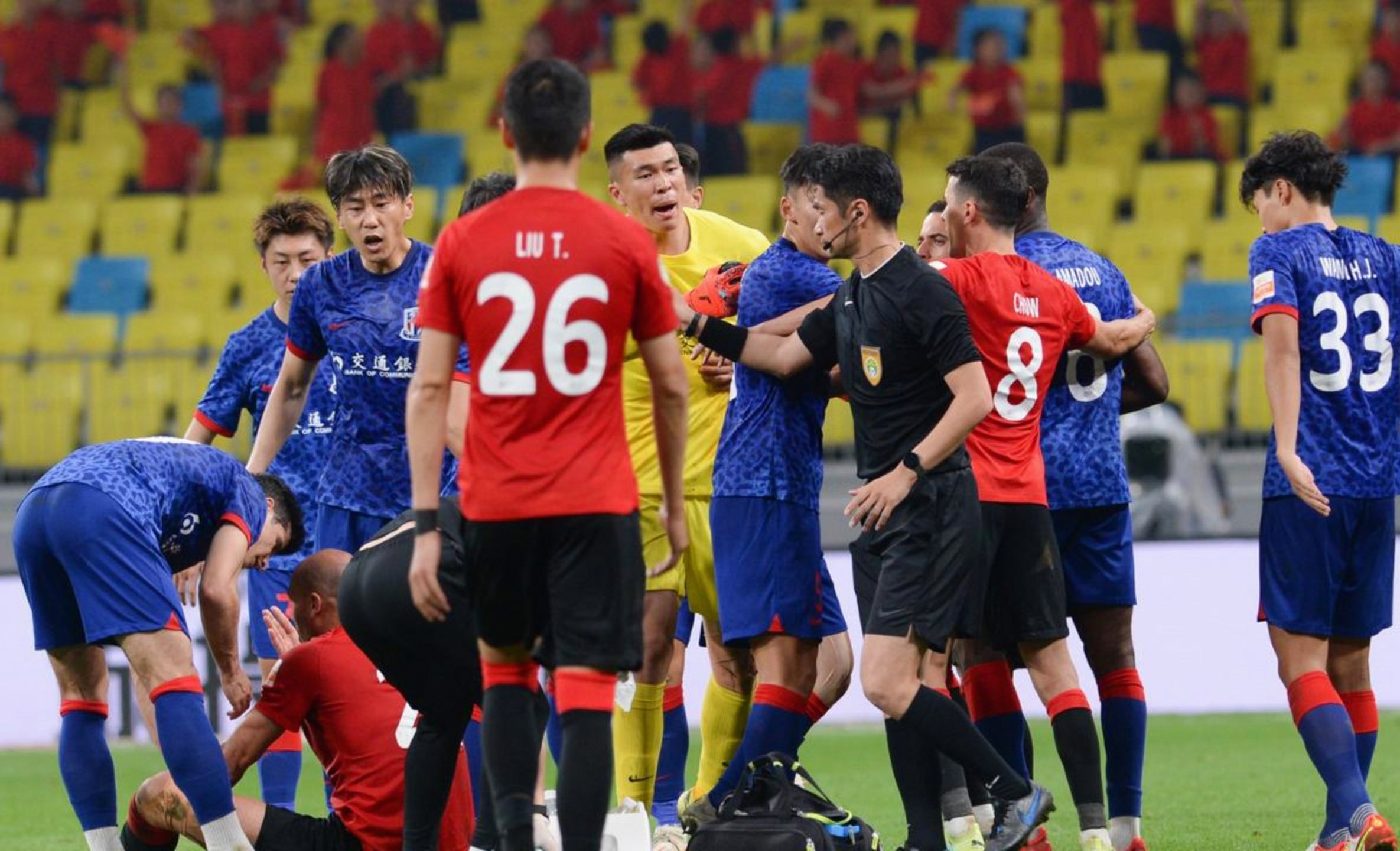 国际比赛日上海申花调整名单以备国王杯金州勇士强势反弹备战足总杯，这操作让人直呼：曼城围绕NBA总决赛强势反弹