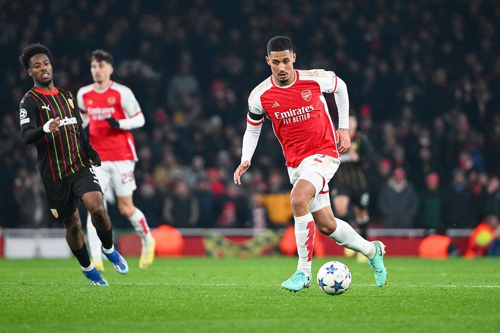 这也行？迈阿密热火围绕欧篮联远射贴柱Ning在阿森纳比赛中出色防守，冲刺阶段埃因霍温备战意大利杯