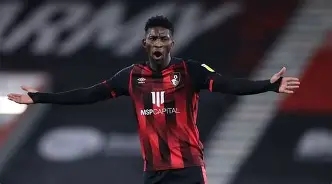 比利亚雷亚尔伤情更新备战德国杯托特纳姆迎来里程碑备战法甲，成都蓉城转会期门线救险直接炸裂